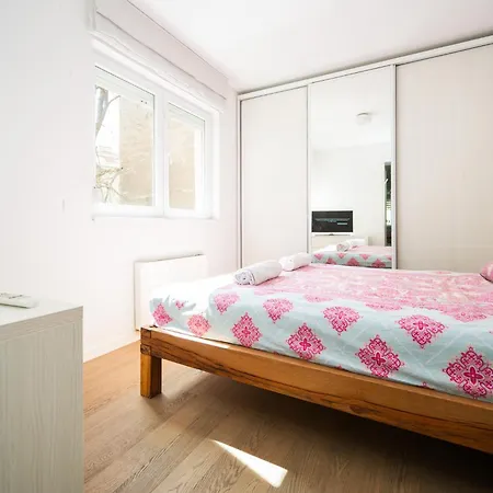 Modern In The Center Saraievo